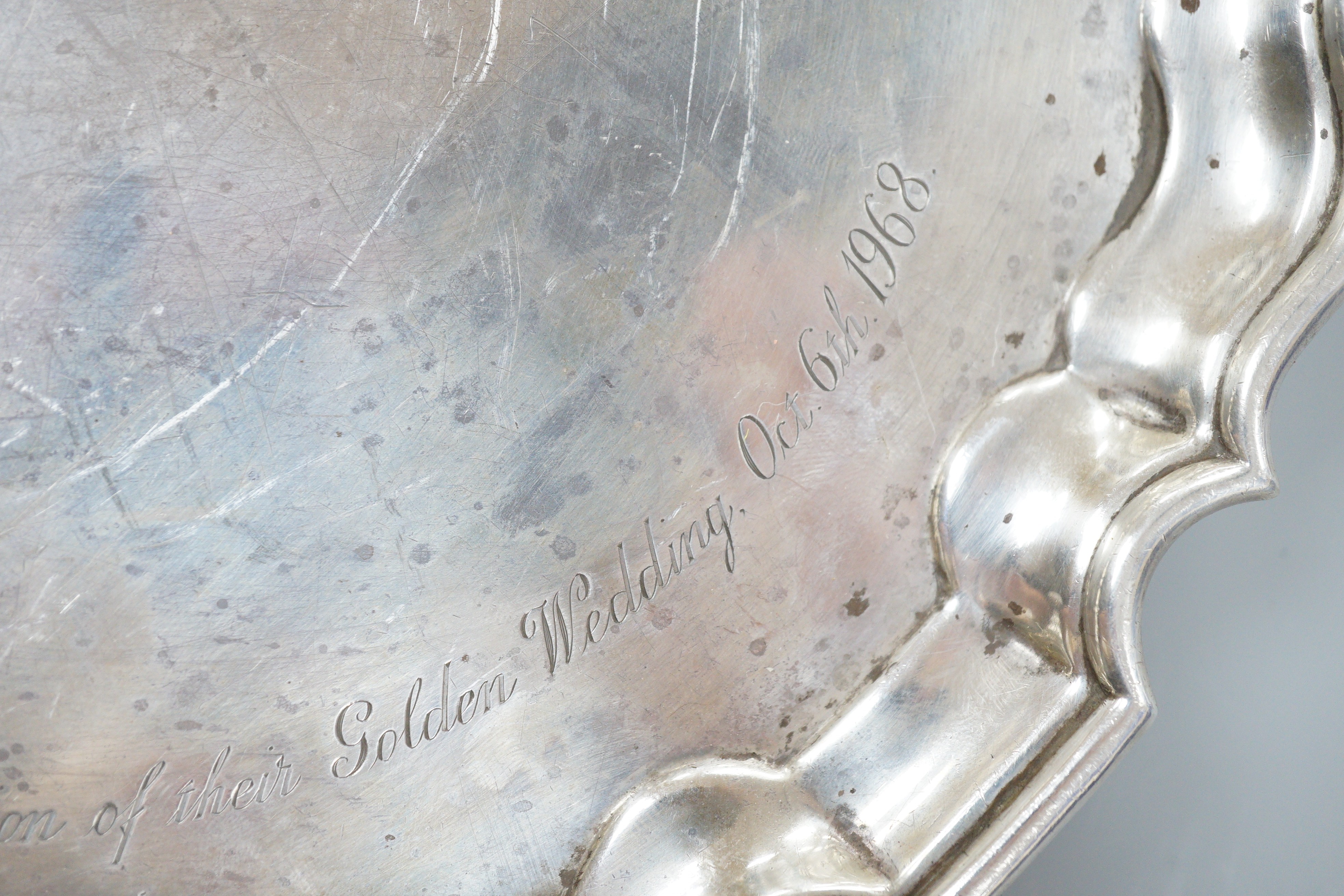A late Victorian silver salver with later engraved inscription, Goldsmiths & Silversmiths Co Ltd, London, 1899, 25.7cm